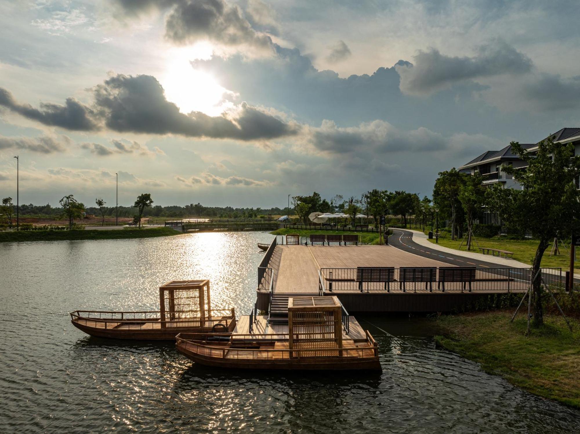 Villa The Bee - Du An Id Junction Long Thanh Экстерьер фото